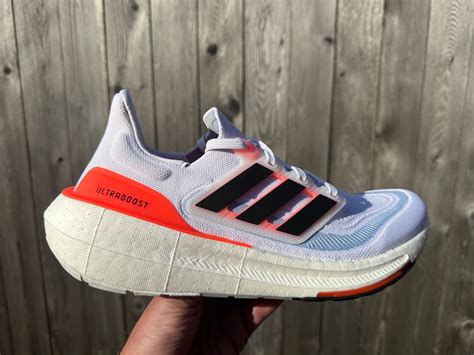 Adidas ultraboost weight